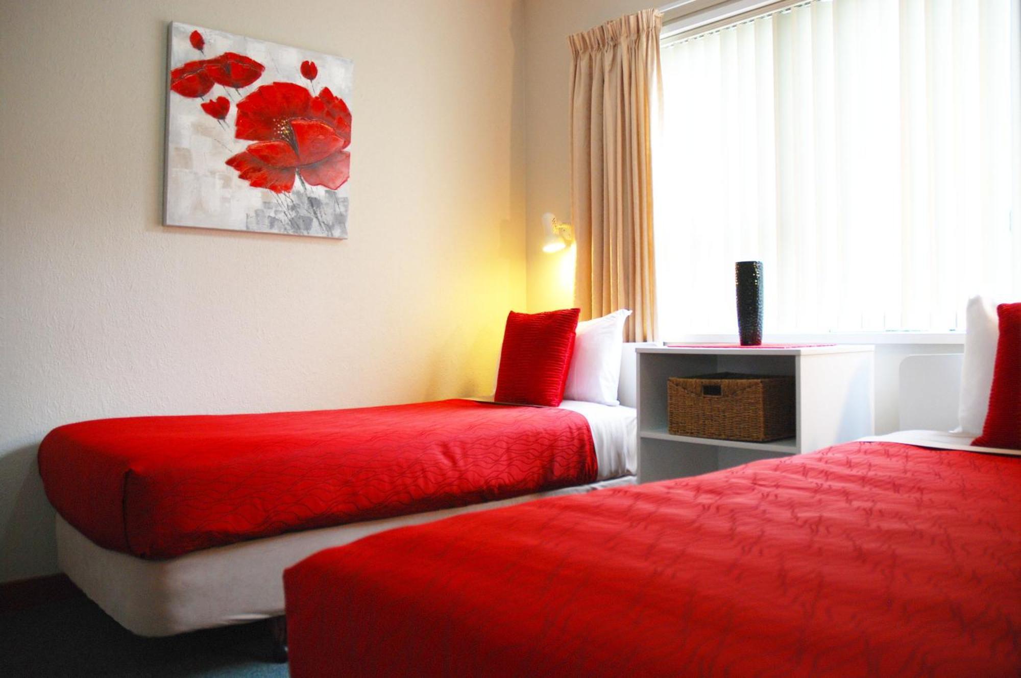 Almond Court Motel 알렉산드라 객실 사진
